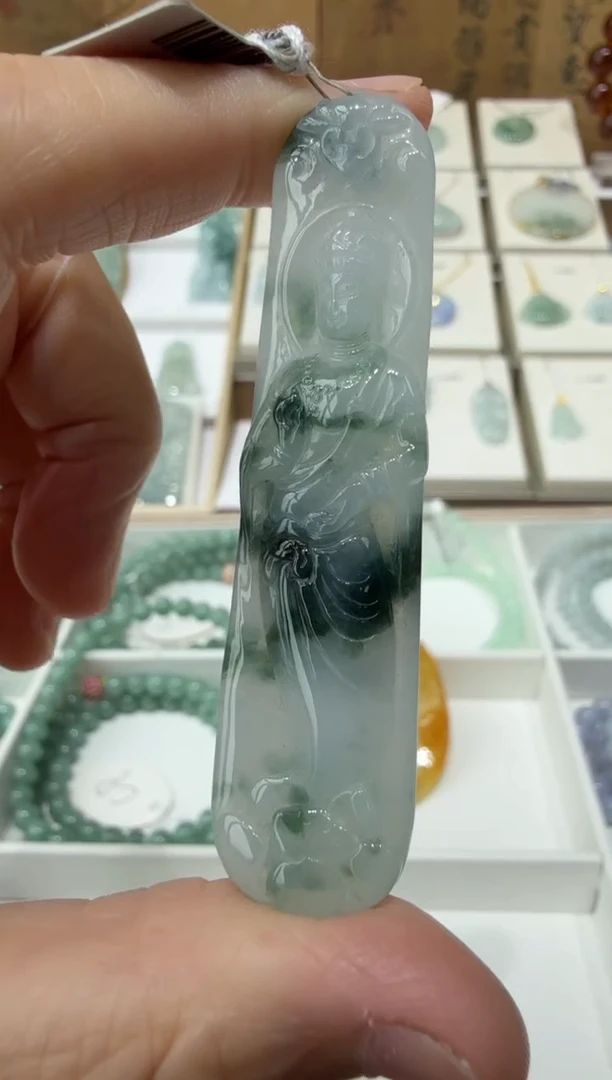 翡翠挂件未镶嵌A货翡翠多样性孤品