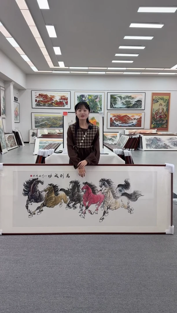 国画手绘 马到成功 219*88