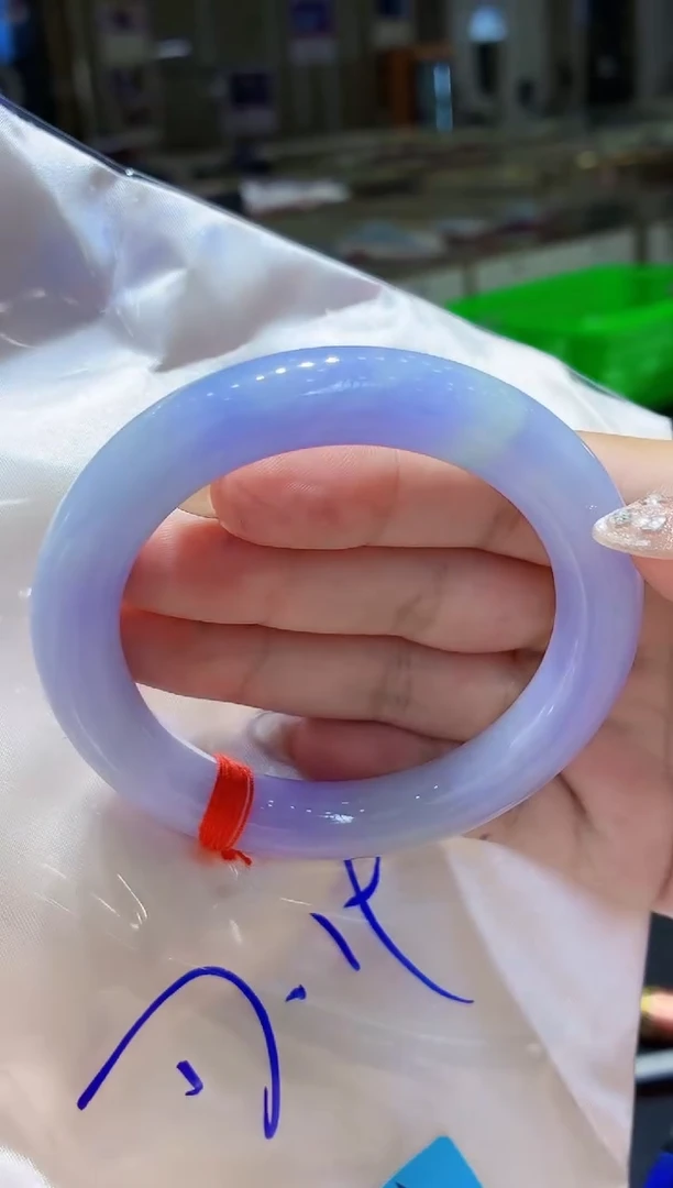 未镶嵌手镯翡翠翡翠手镯