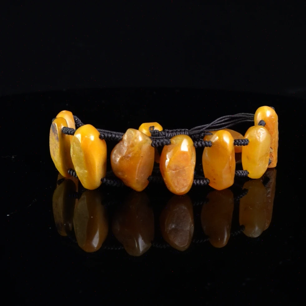 Lot.9.老矿北部结晶黄原石手串55.9克