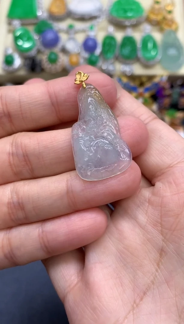 颈饰18K金镶嵌翡翠43-中国好珍宝