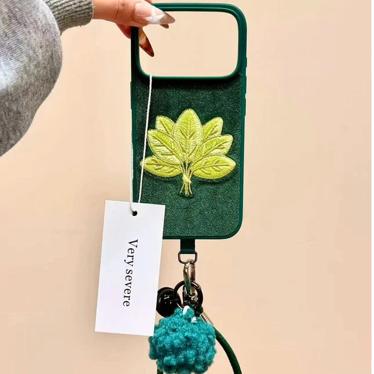 韩风复古绒布刺绣柚子叶适用iPhone17pro手机壳16promax手提挂件