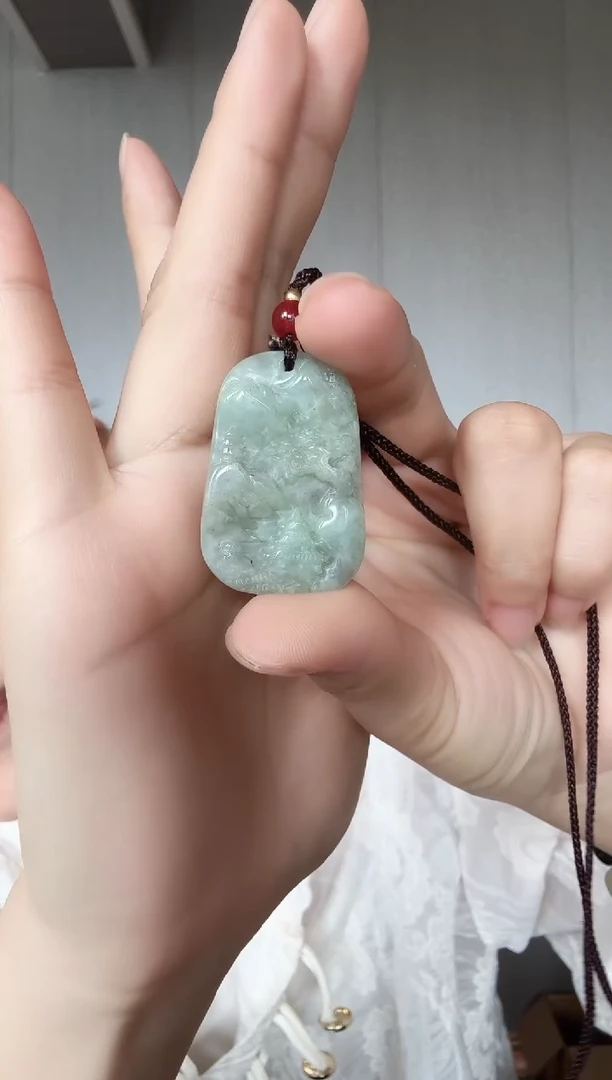 翡翠未镶嵌颈饰翡翠A货山水牌36-25.5-5.3MM