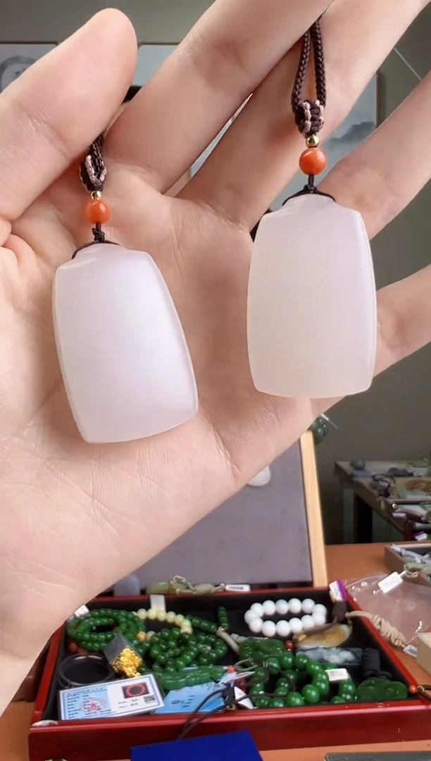 颈饰未镶嵌和田玉多样性发货 拍一单发一个