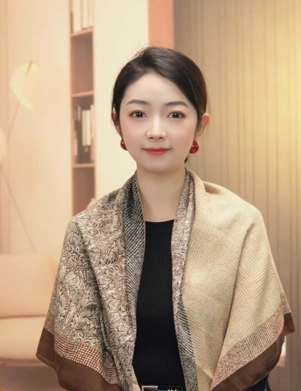 【初时服饰】105*105暖棕花纹大披肩丝巾