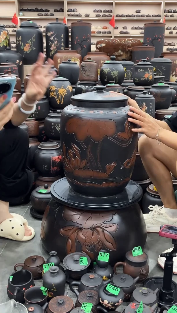 罐瑕疵茶叶罐 荷花 20升水缸 579