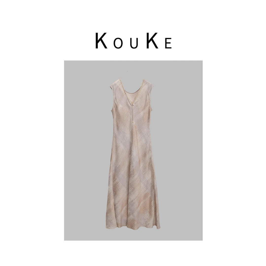 kou ke2025春夏高定新款鎏金V领两面穿优雅连衣裙