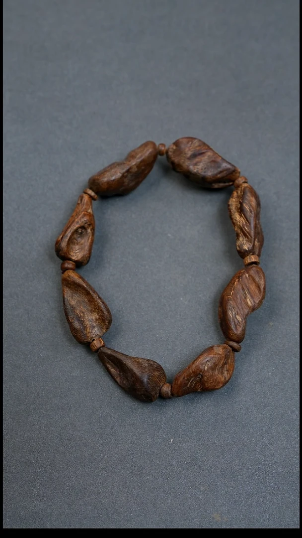 沉香手串达拉干沉水随性留疤13.63g