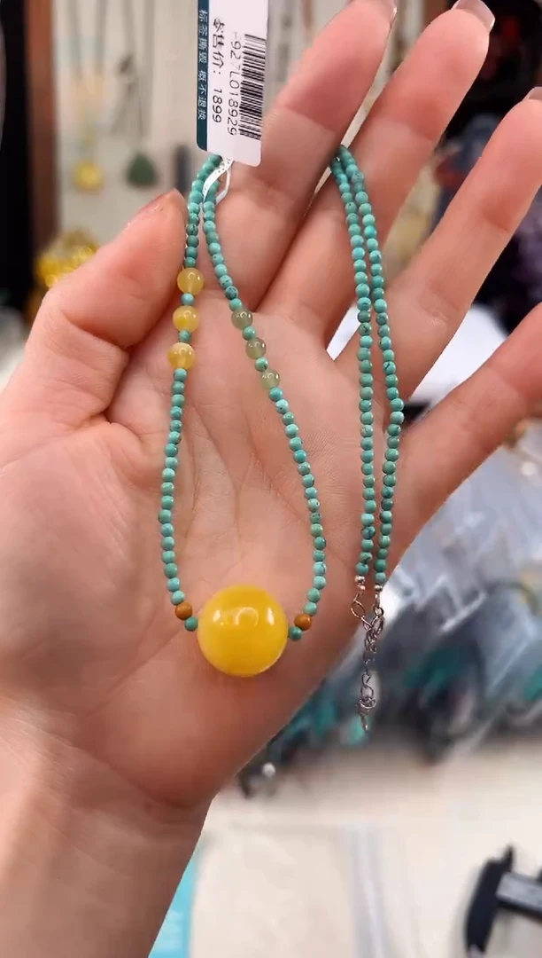 未镶嵌绿松石颈饰@@F927L018929