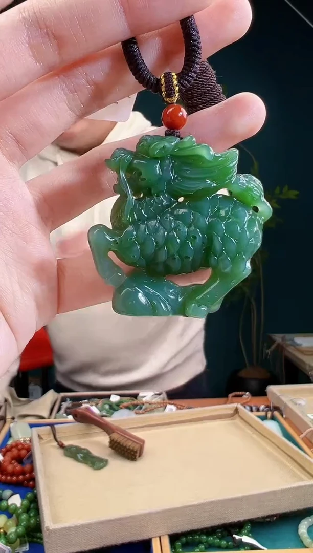 颈饰未镶嵌和田玉多样性发货 拍一单发一个