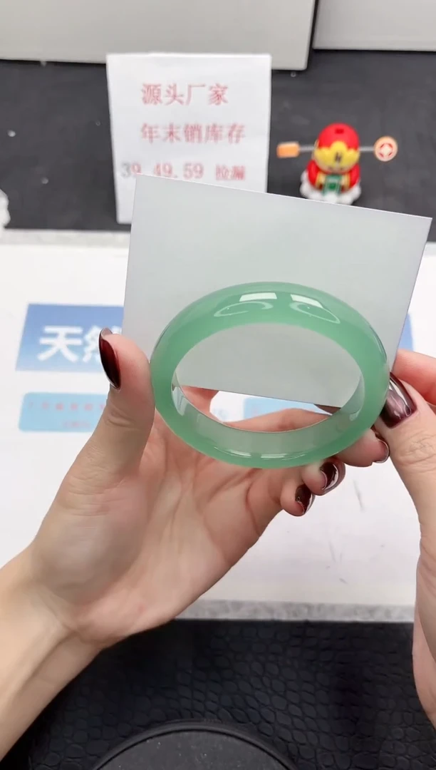 【闪购商品】石英质玉手镯未镶嵌31-58.7