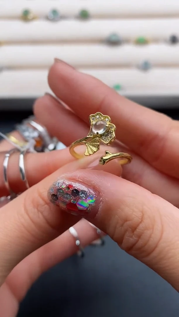 银S925镶嵌戒指翡翠444444+1