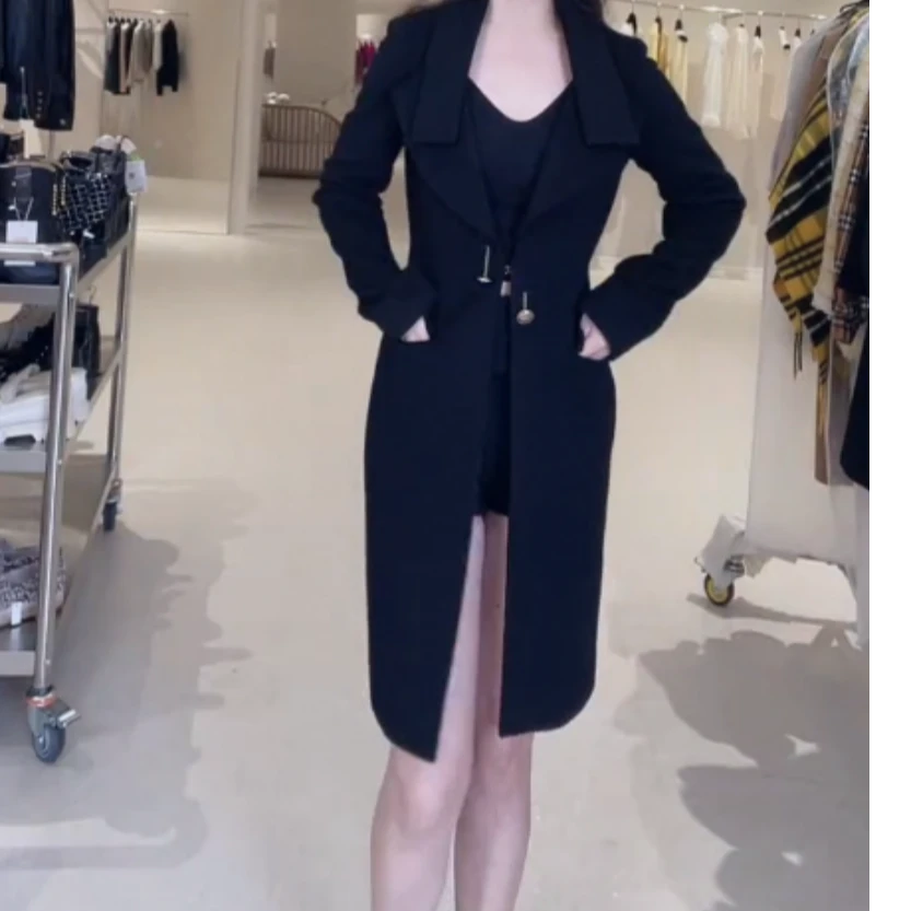 99新 VERSACE/范思哲 双双臻选/bb10415/范思哲外套/40