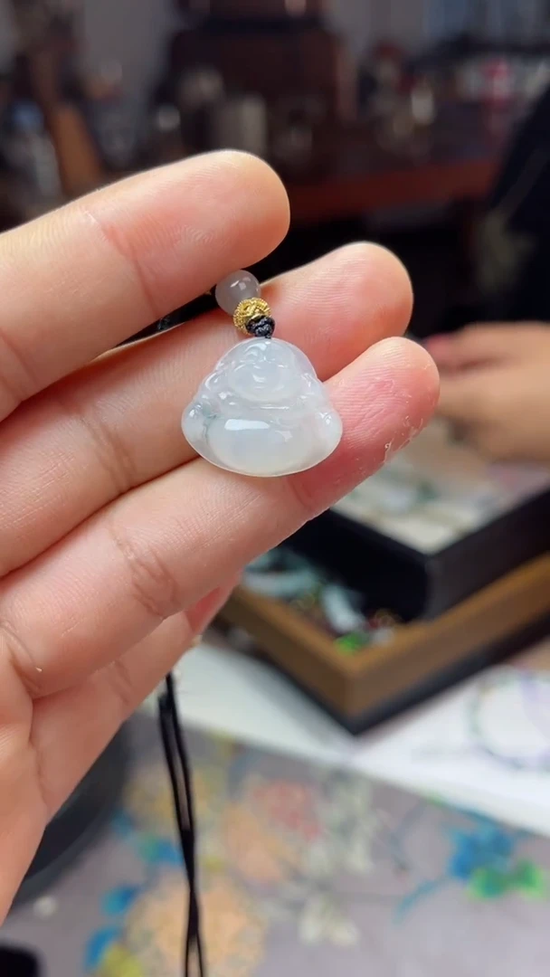 颈饰未镶嵌翡翠项链