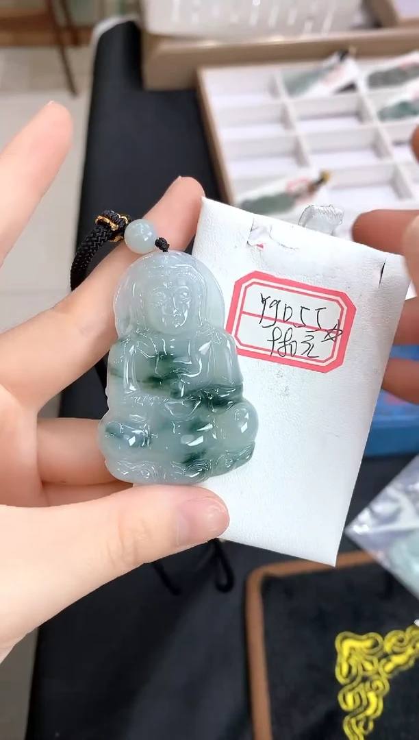 翡翠未镶嵌颈饰YG055飘花大观音
