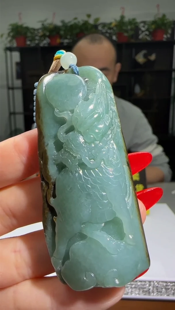 【闪购商品】翡翠颈饰未镶嵌天然翡翠A货吊坠