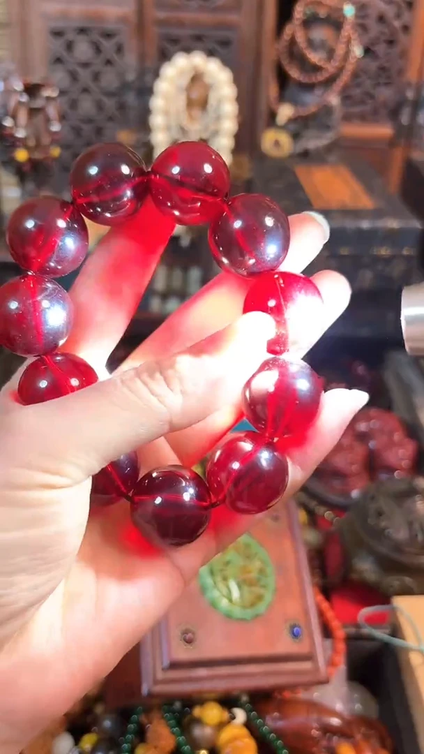 【闪购商品】血珀颈饰未镶嵌闪购商品闪购商品闪购商品