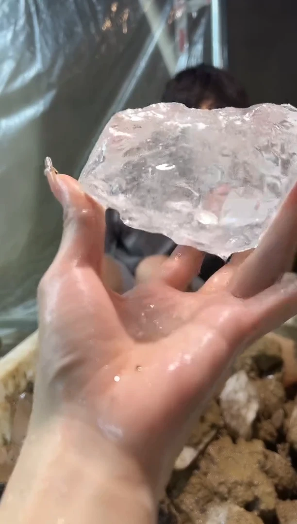 未镶嵌水晶大型摆件（非配饰）944