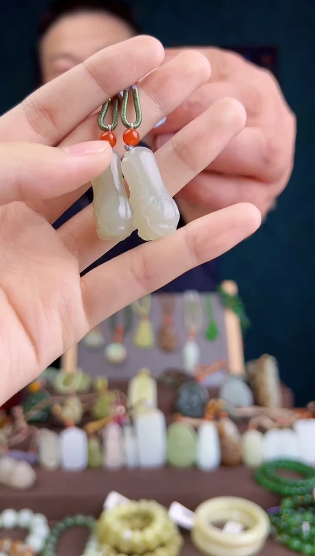 和田玉未镶嵌颈饰多样性发货 拍一单发一个