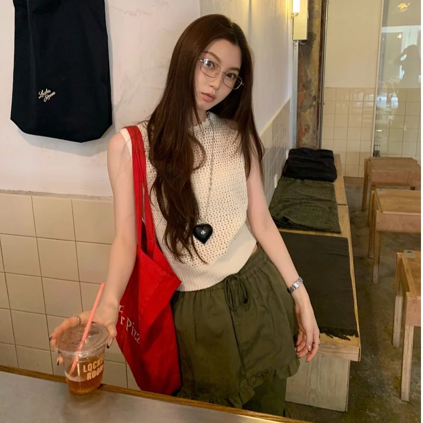 2025夏季新款时尚打底背心镂空设计感无袖针织上衣百搭外穿小衫女