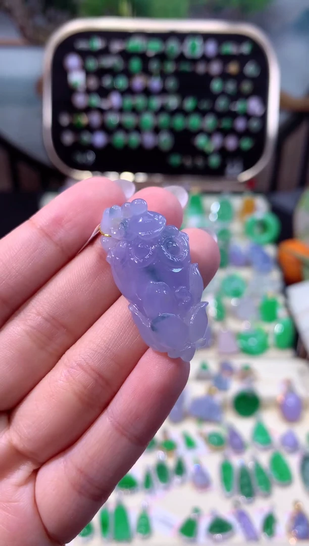 【闪购商品】翡翠颈饰未镶嵌缅甸天然A货翡翠