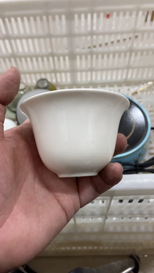 杯子瓷无运费险有瑕疵的摄影的产品有使用过的痕迹有点脏介意勿拍
