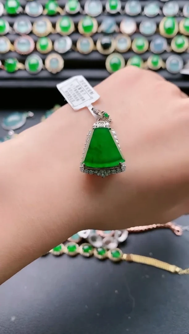 【闪购商品】翡翠戒指银S925镶嵌111111