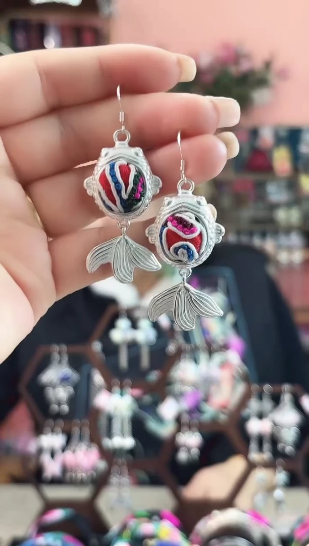 艺枝独绣手工饰品277