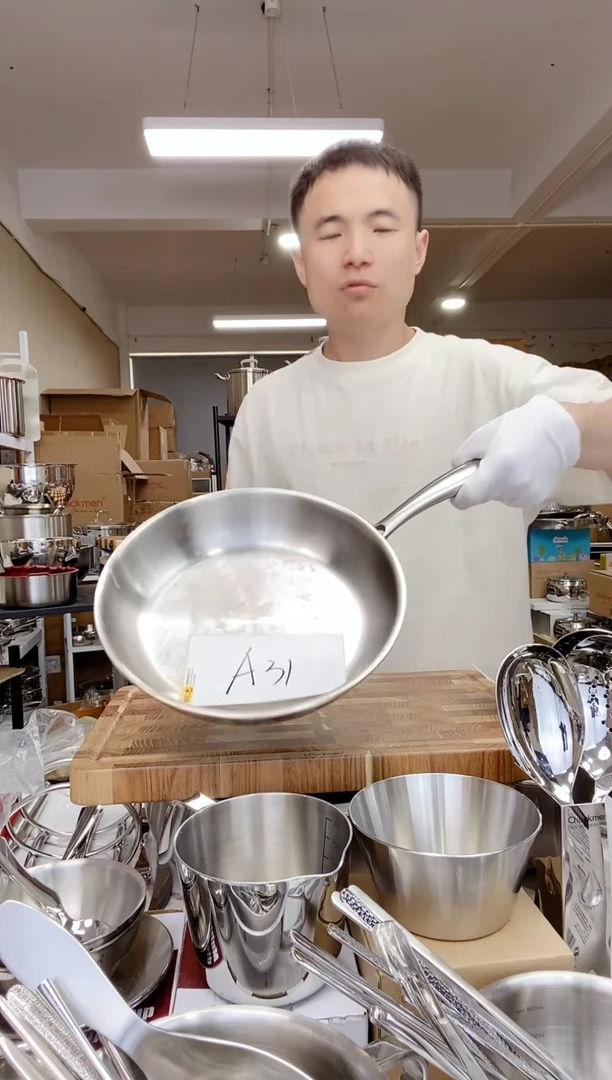 不锈钢A31 微瑕伦凯24cm煎锅（使用）