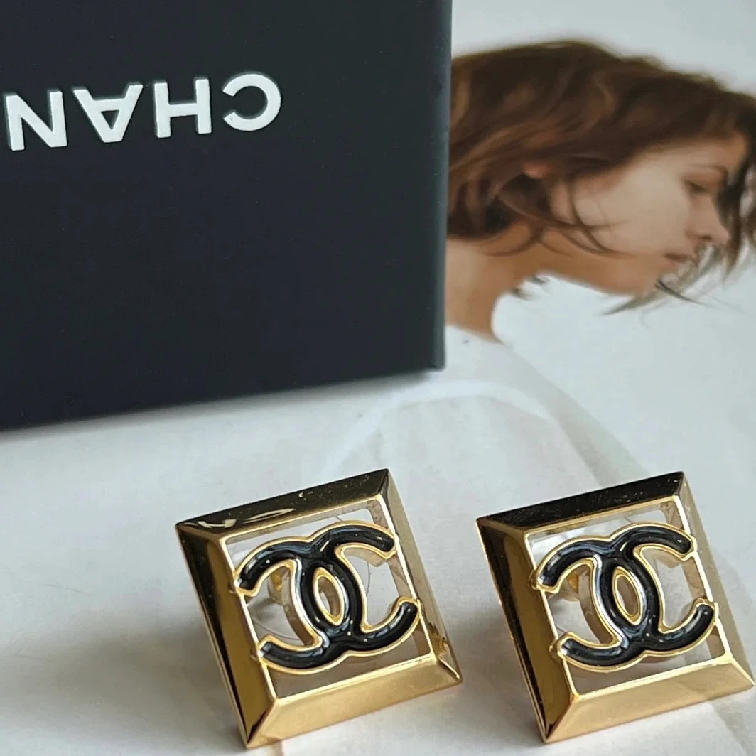 99新 Chanel/香奈儿 7姐专场/24A方形双C珐琅耳钉
