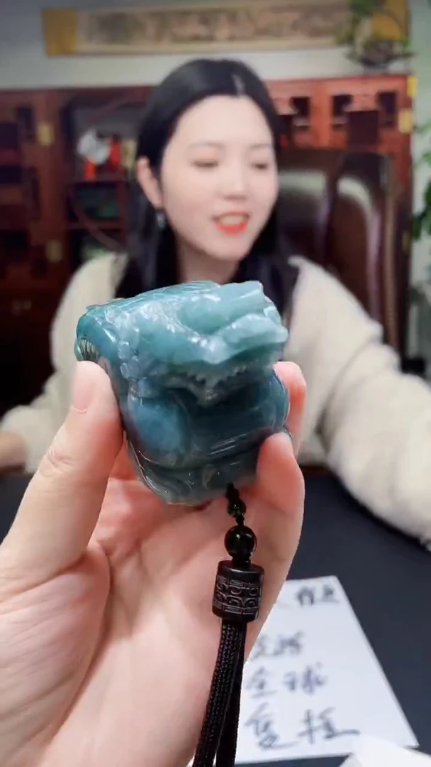 未镶嵌定制翡翠吊坠48