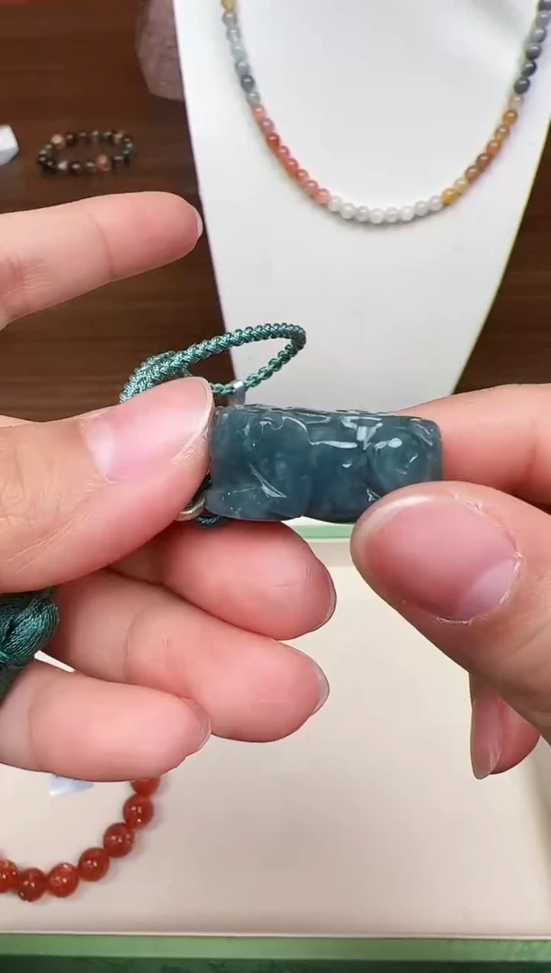 未镶嵌挂件翡翠悦2689