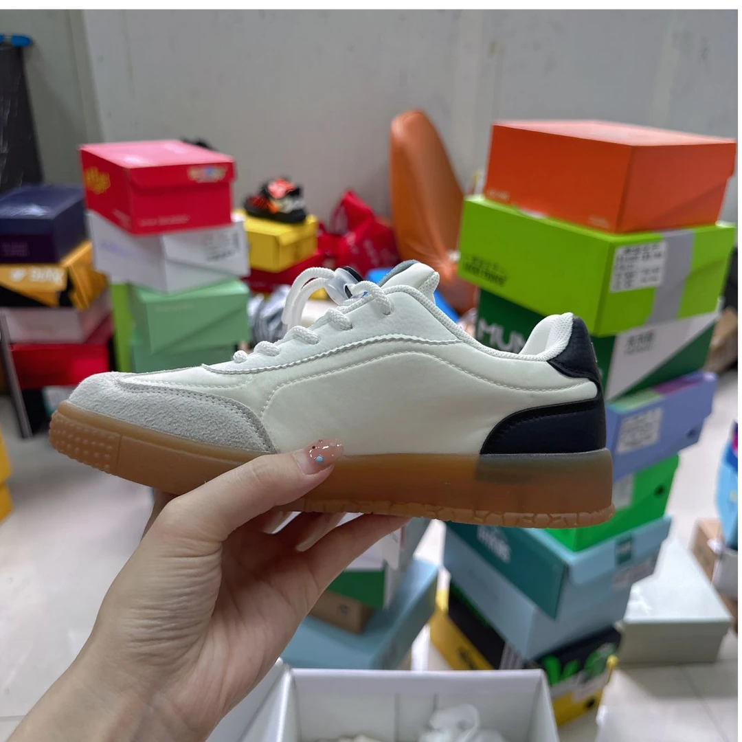 1209高端四季款舒适运动鞋白色（温州童鞋东）