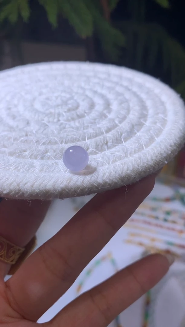 未镶嵌定制翡翠8卡珠子666