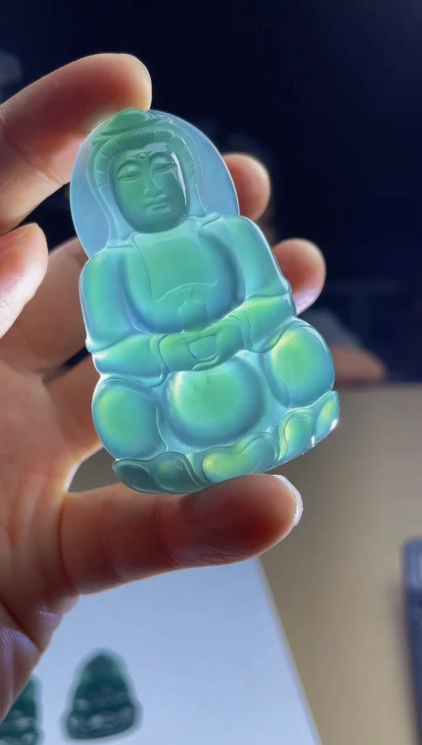 【闪购商品】定制翡翠未镶嵌      3175