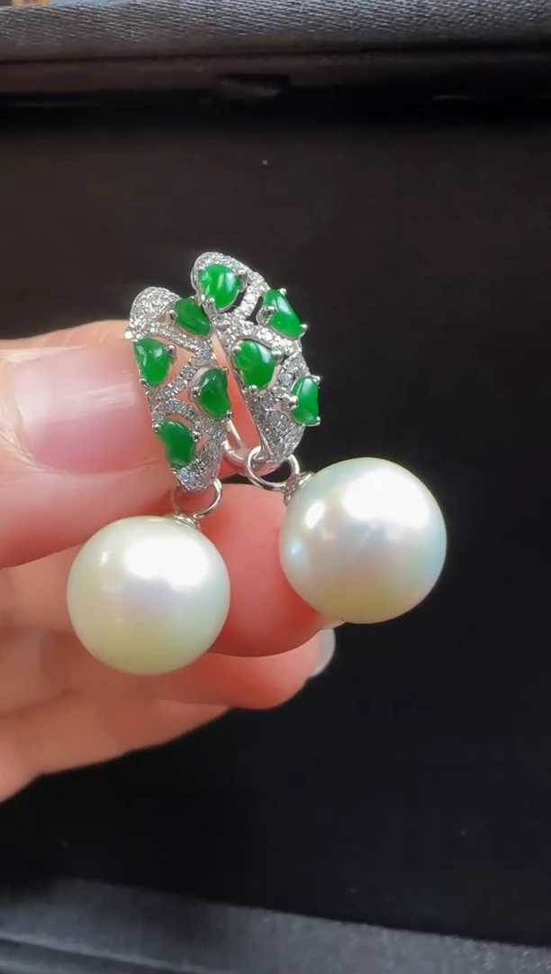 【闪购商品】翡翠耳饰18K金镶嵌301心形一对