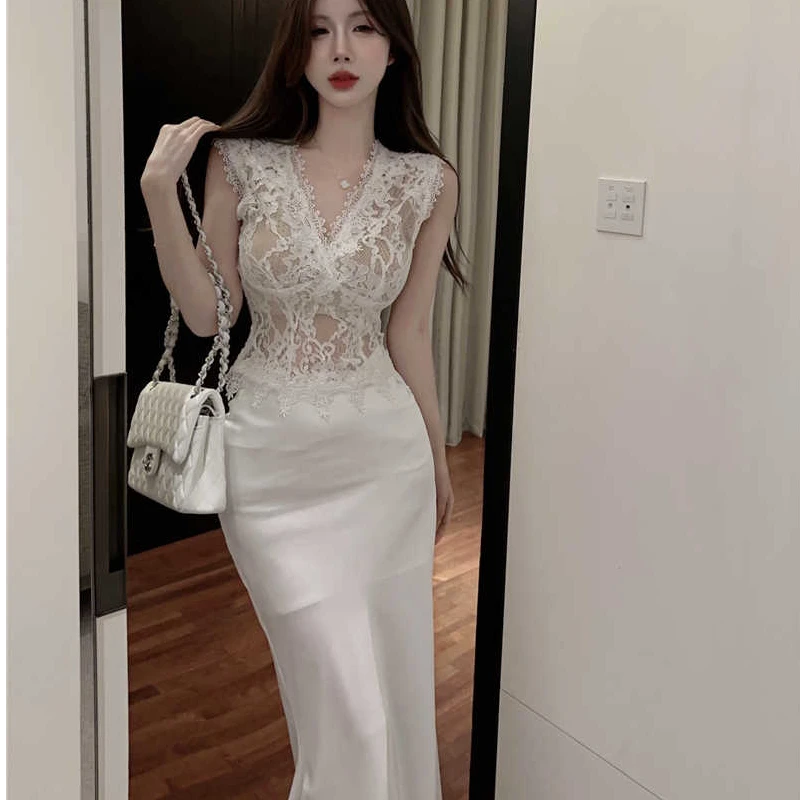 白色蕾丝v领背心女夏季纯欲性感无袖内搭修身短款打底衫上衣外穿