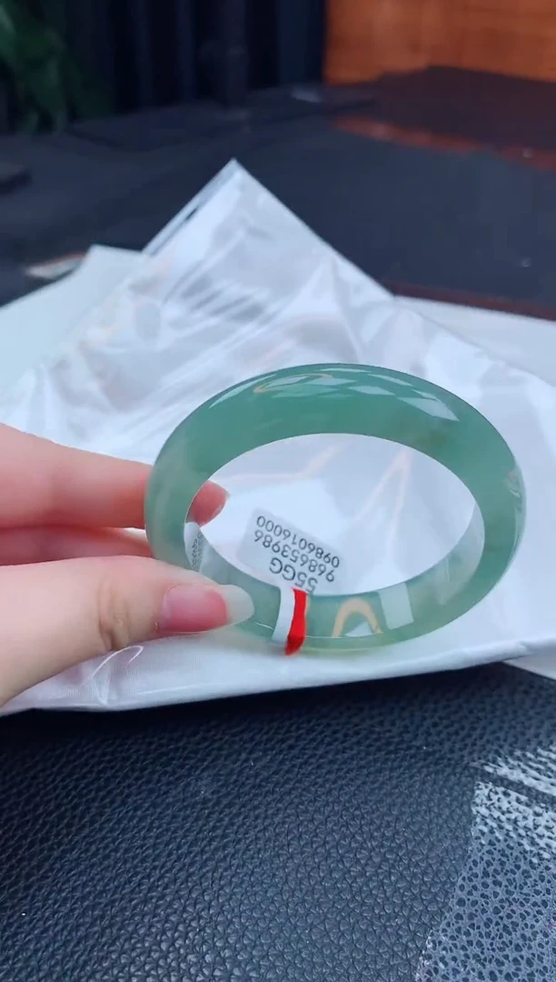 【闪购商品】翡翠手镯未镶嵌缅甸天然翡翠A货手镯