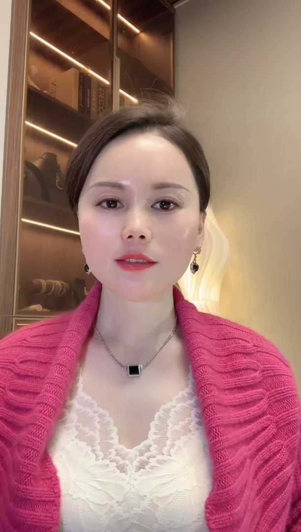 【闪购商品】翡翠项链18K金镶嵌D65 多样性发货一件