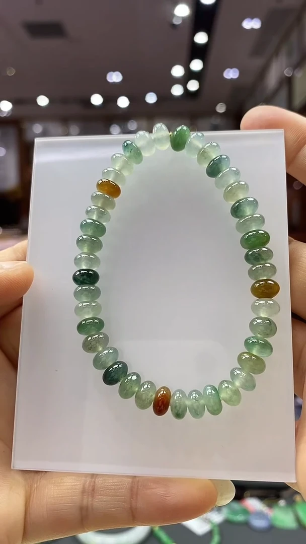 颈饰未镶嵌翡翠手串卡7  39号