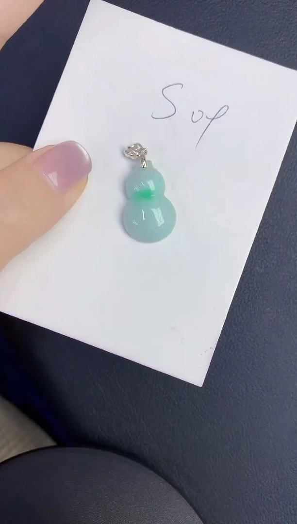 颈饰未镶嵌翡翠缅甸天然翡翠A货