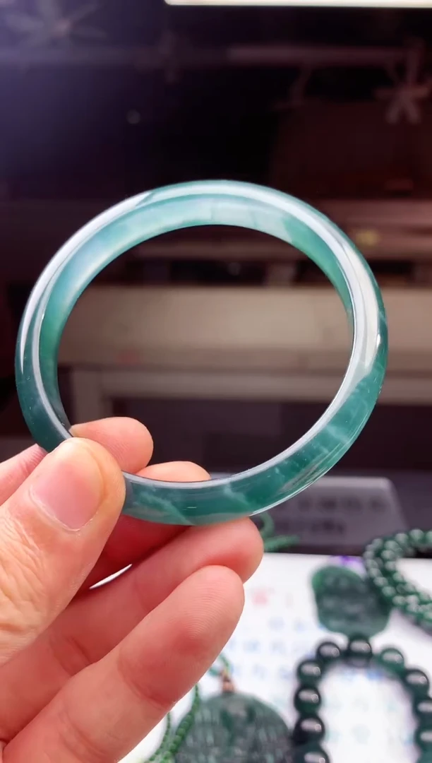 未镶嵌定制翡翠天然A货翡翠拍一发一