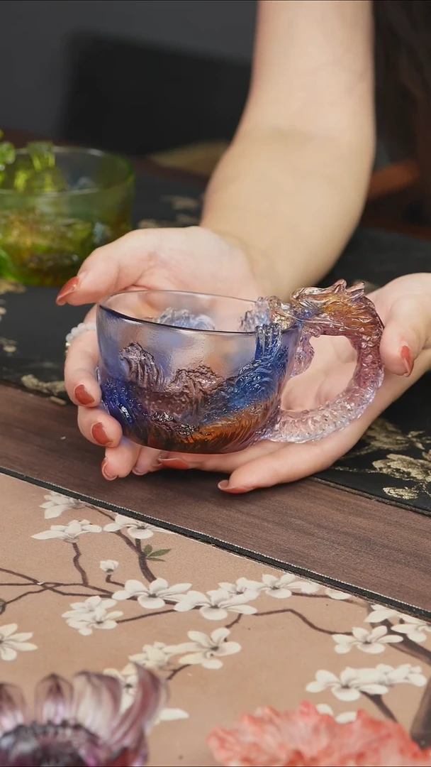 手工艺品琉璃紫色龙杯