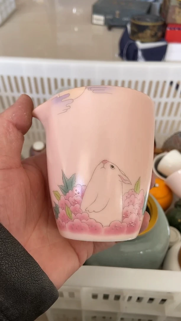 杯无运费险有瑕疵的摄影的产品有使用过的痕迹有点脏介意勿拍