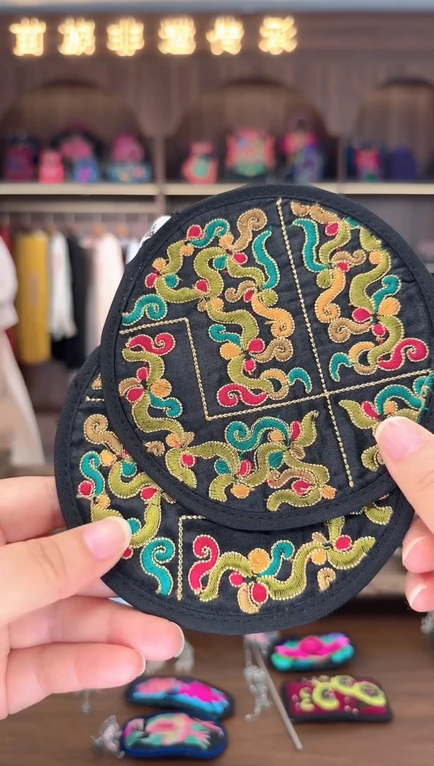 织绣扶光苗绣传承L7