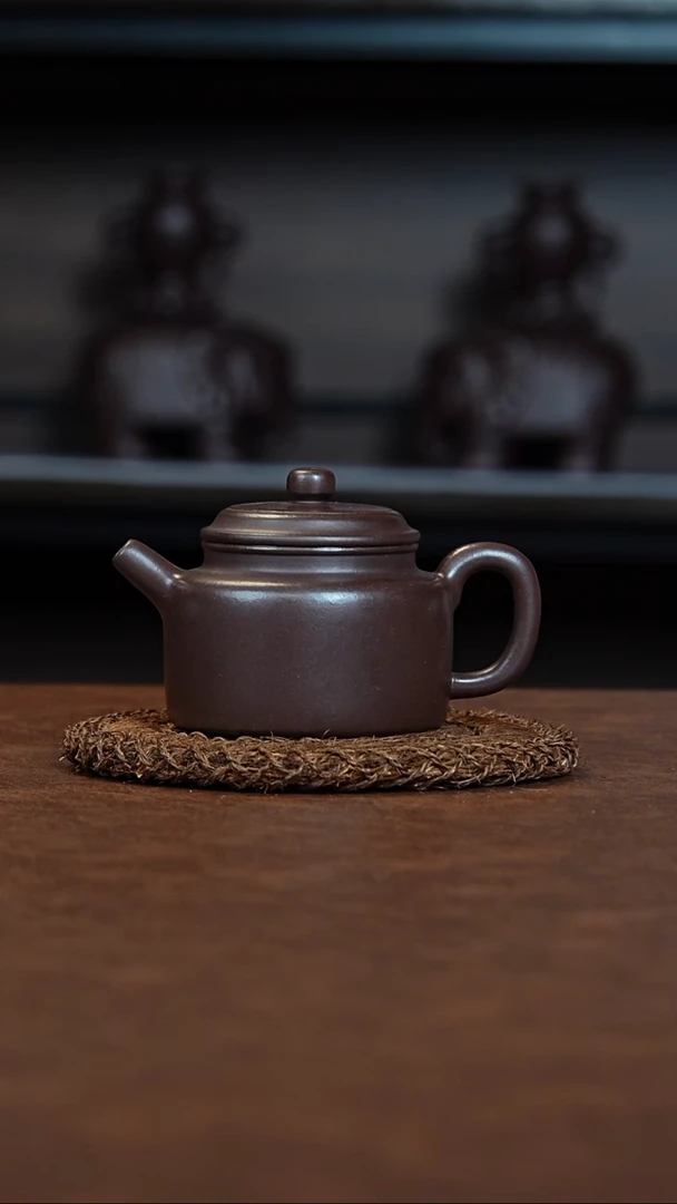 茶壶紫砂周辛成德钟