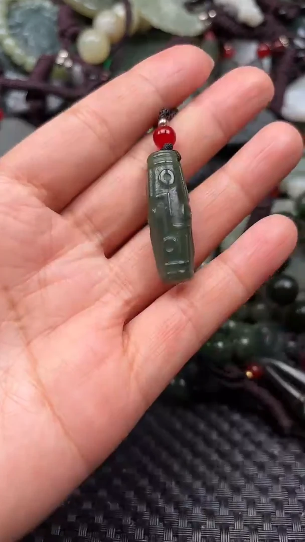 【闪购商品】和田玉颈饰未镶嵌.