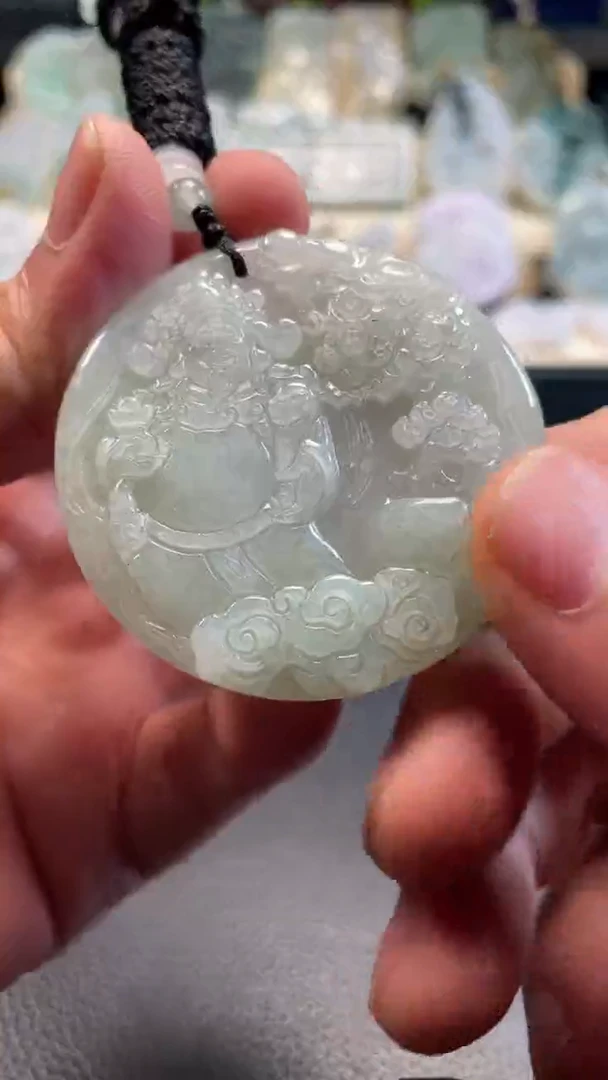 颈饰未镶嵌翡翠11/05/114