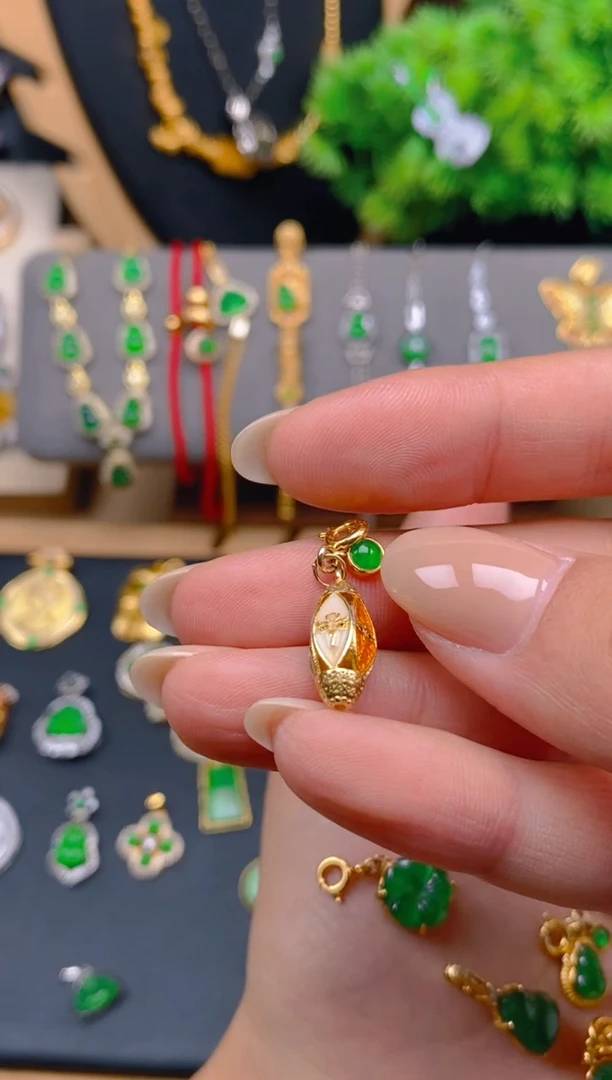 吊坠(不含链)银S925镶嵌翡翠五路财神