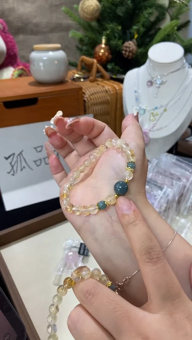 水晶手串未镶嵌孤品捡漏均匀瑕疵介意勿拍